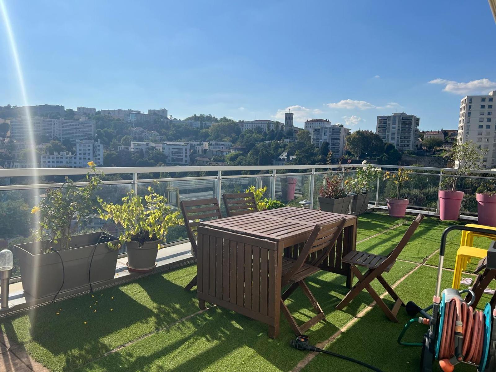 Chambre Dans Les Hauteurs De Lyon Proche Fourviere Chez L Hote Eksteriør billede