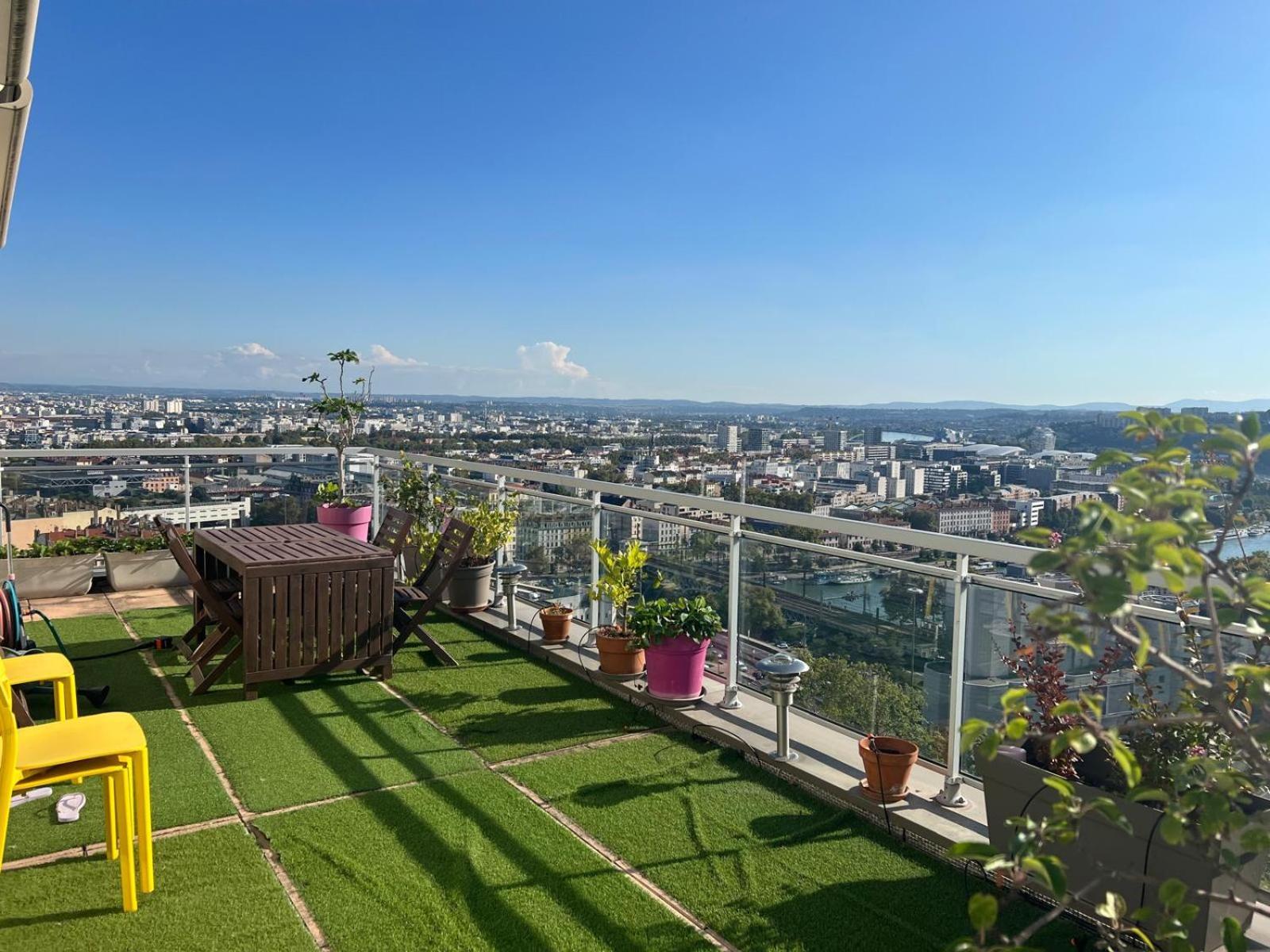 Chambre Dans Les Hauteurs De Lyon Proche Fourviere Chez L Hote Eksteriør billede